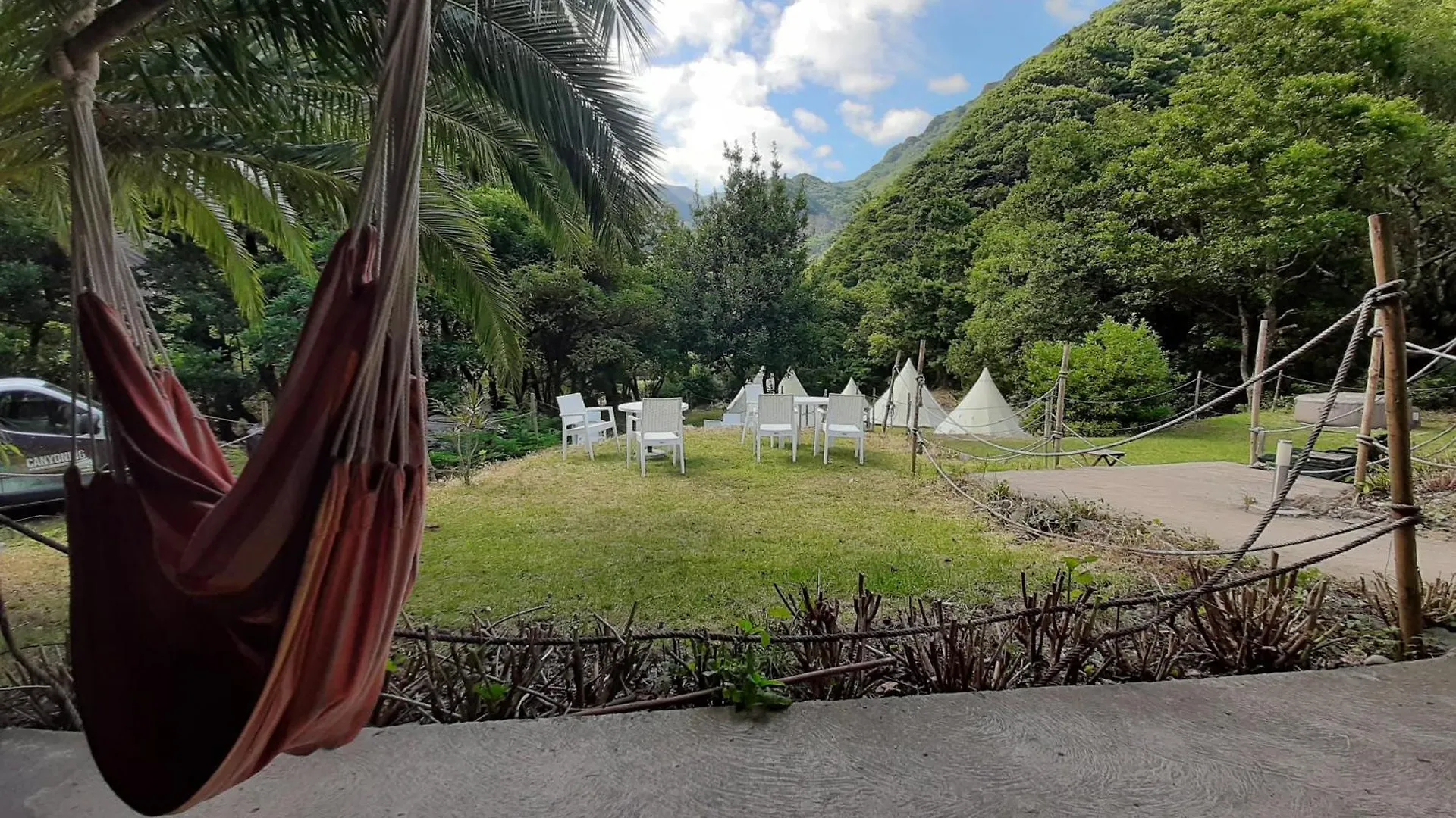 Luxury tent Nature Retreat - Laurel Forest Seixal