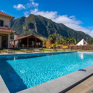 Alloggio per agriturismo Quinta Vale Vitis, São Vicente