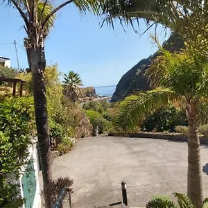 Alloggio per agriturismo Paraiso Resiliente, Santana (Madeira)