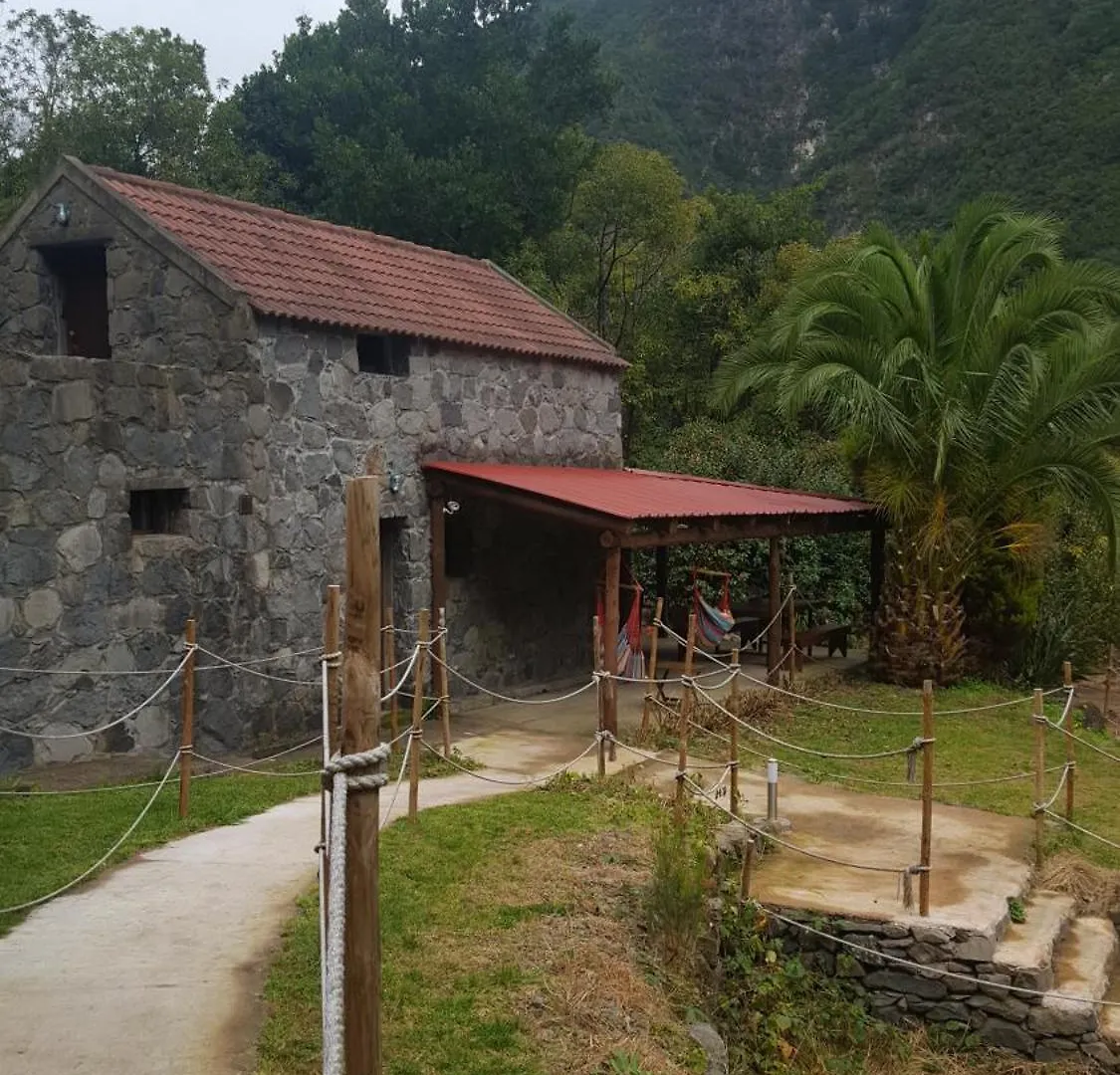 Glamping Nature Retreat - Laurel Forest Seixal  Portogallo